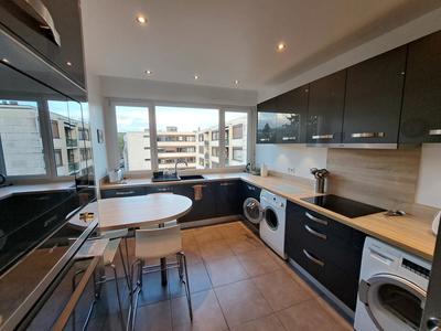 Appartement - 120 m² - 5 pièces