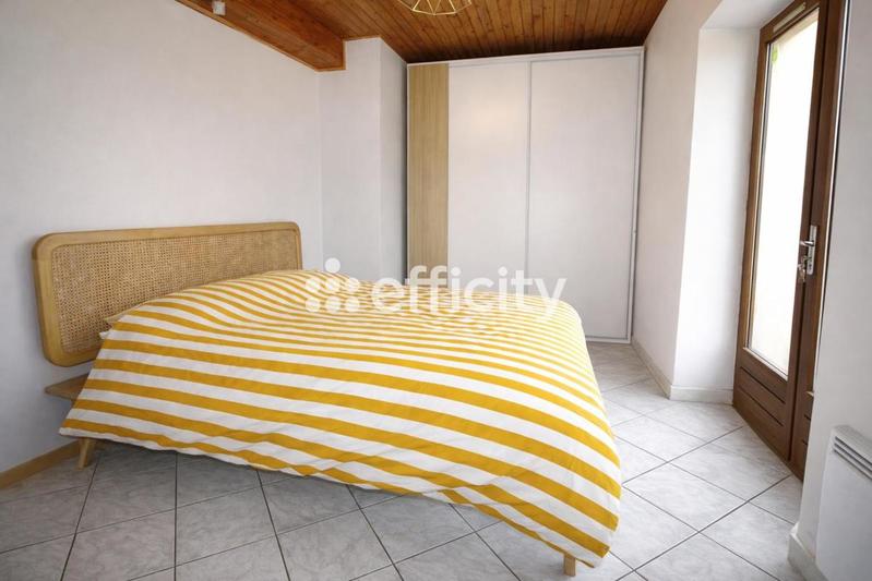 Villa - 70 m² - 4 pièces