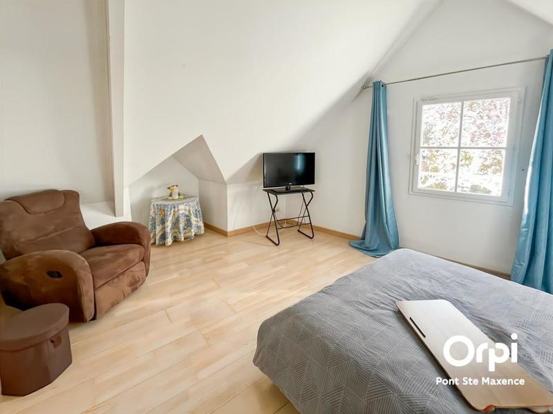 Maison - 155 m² - 5 pièces