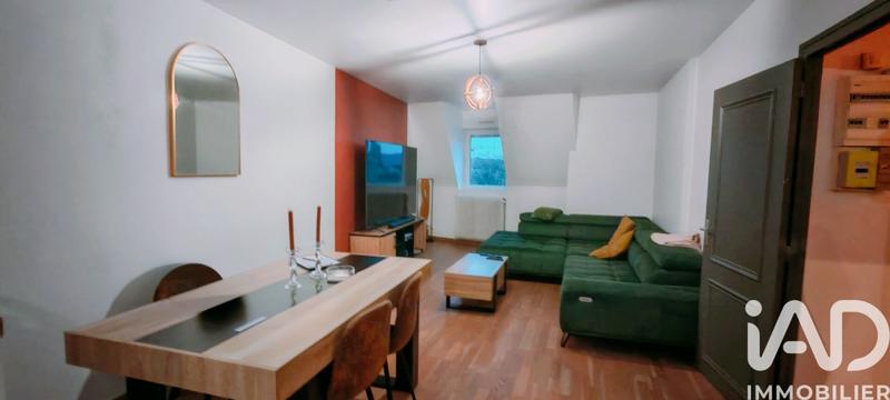 Appartement - 99 m² - 4 pièces