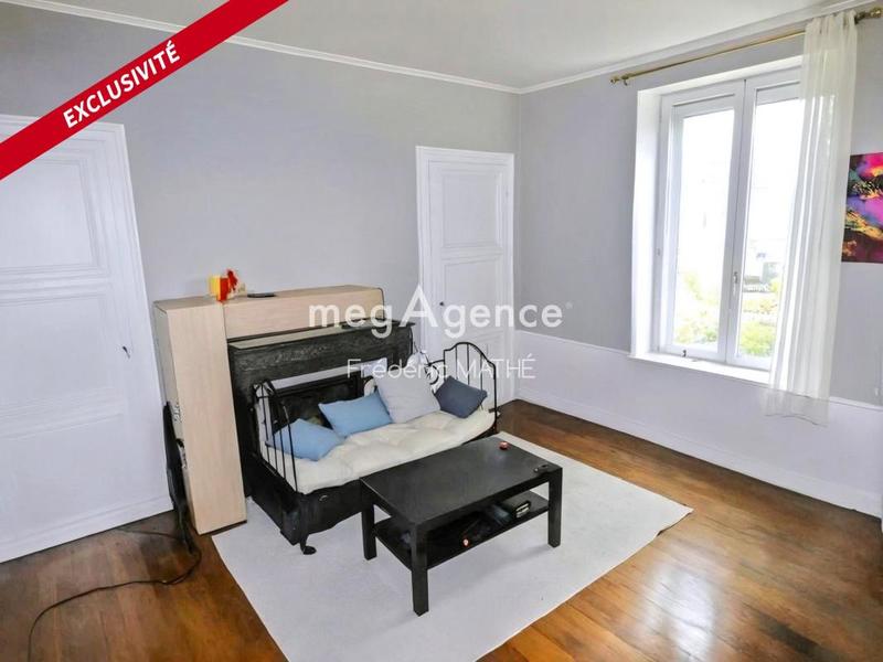 Appartement - 100 m² - 4 pièces