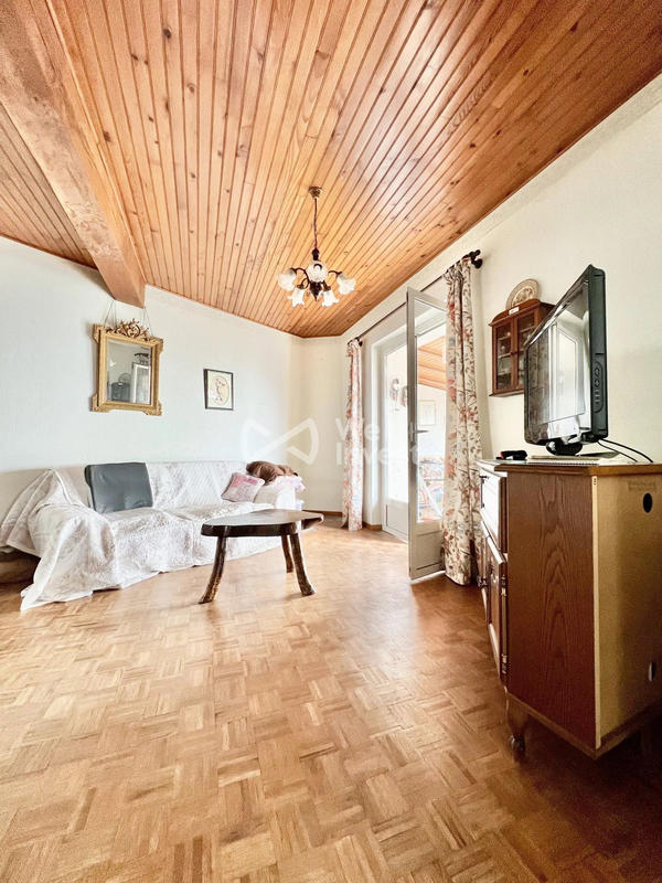 Maison traditionnelle - 99 m² - 3 pièces