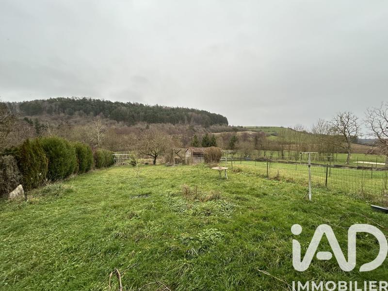 Maison de village - 100 m² - 4 pièces