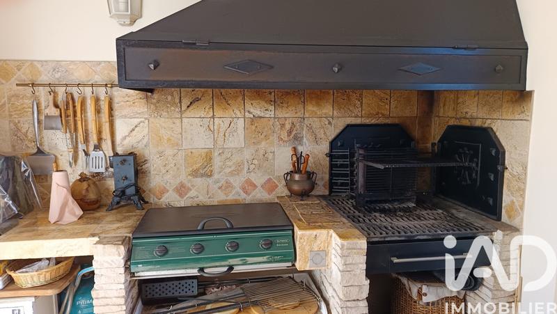 Maison - 246 m² - 8 pièces