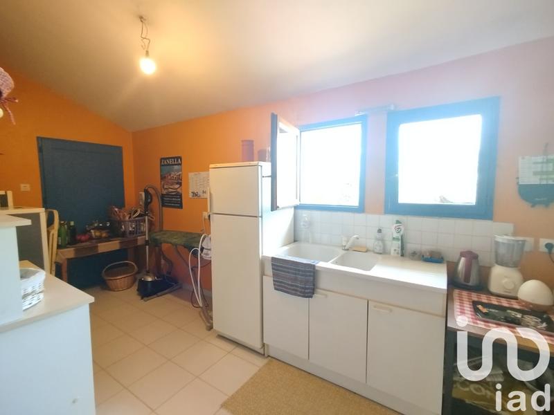 Maison - 250 m² - 10 pièces
