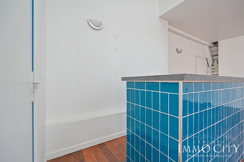 Bureau - 85 m² - 1 pièce