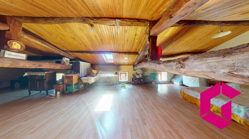 Maison ancienne - 108 m² - 4 pièces