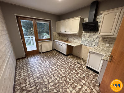 Maison - 102 m² - 4 pièces