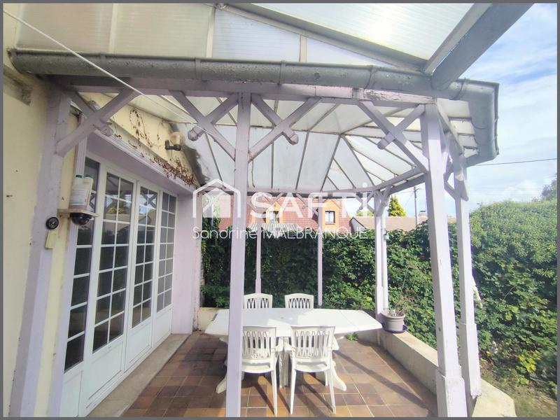 Maison - 247 m² - 6 pièces