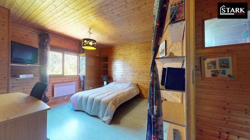 Maison - 139 m² - 7 pièces