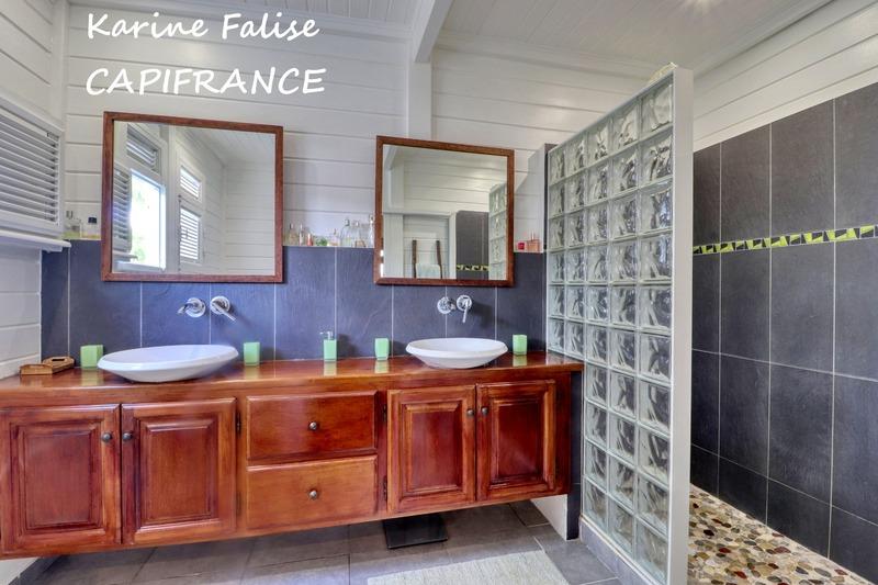 Villa - 194 m² - 6 pièces