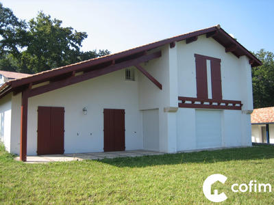 Maison - 158 m² - 6 pièces