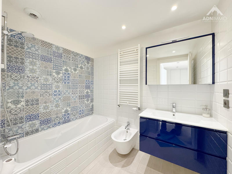 Appartement - 88 m² - 4 pièces