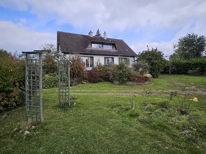 Maison - 110 m² - 7 pièces