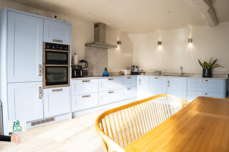 Maison - 191 m² - 6 pièces