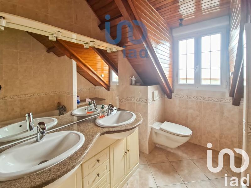 Maison - 125 m² - 7 pièces