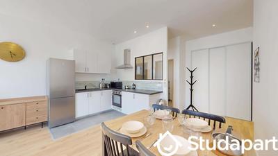 Chambre - 9 m² - 1 pièce