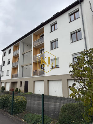 Appartement - 82 m² - 4 pièces