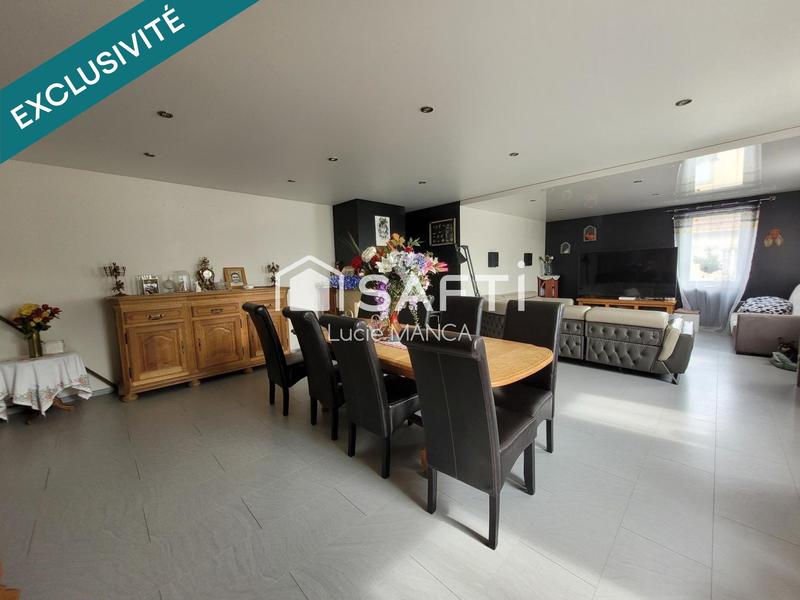 Maison - 254 m² - 11 pièces