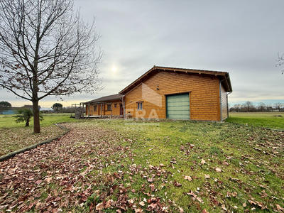 Maison - 111 m² - 3 pièces