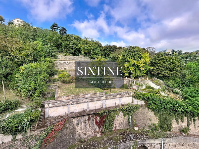 Appartement - 103 m² - 4 pièces