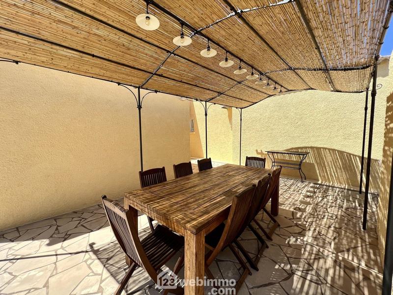 Maison - 156 m² - 5 pièces