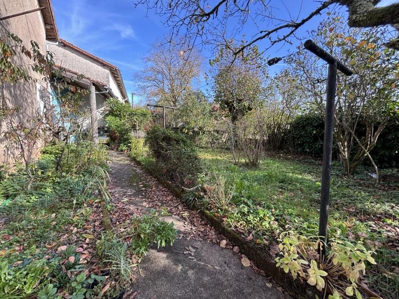 Maison en pierre - 94 m² - 6 pièces