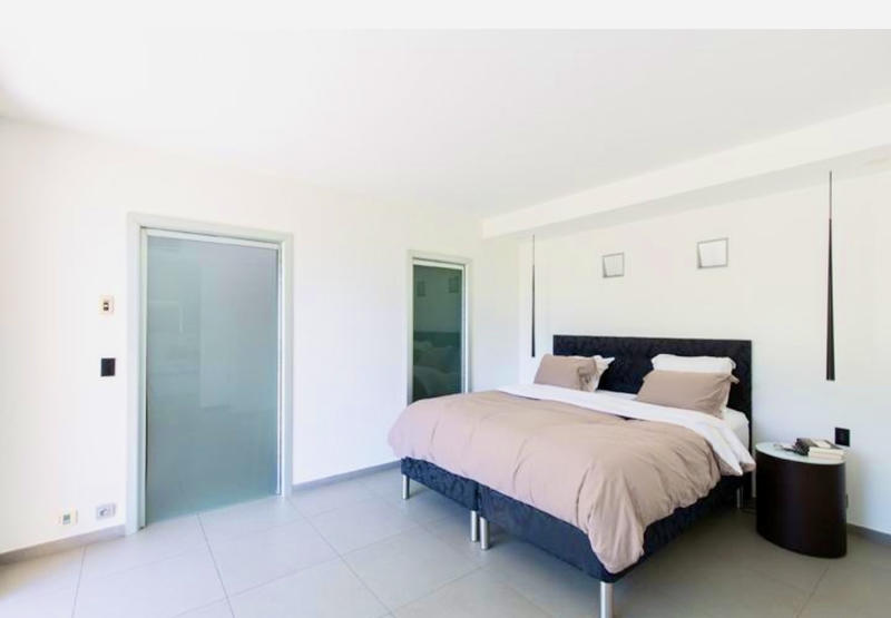 Villa - 200 m² - 5 pièces