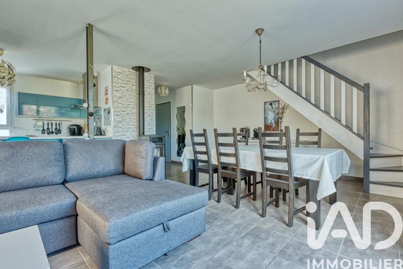 Maison - 90 m² - 4 pièces