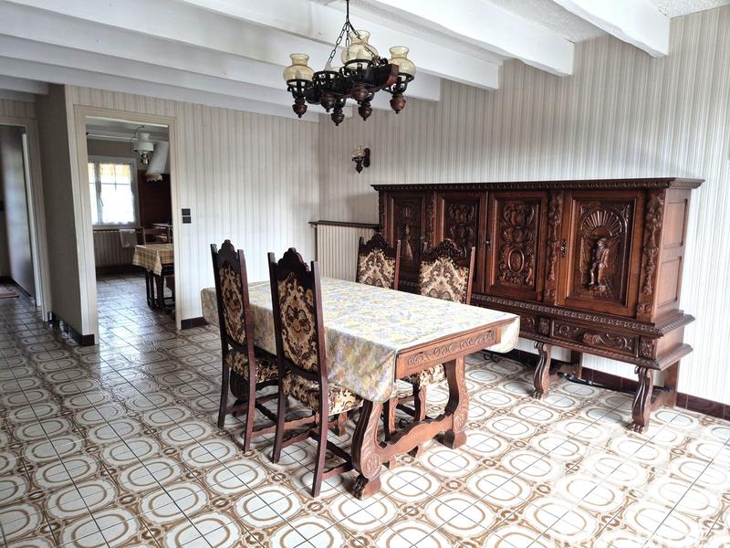 Maison - 122 m² - 4 pièces