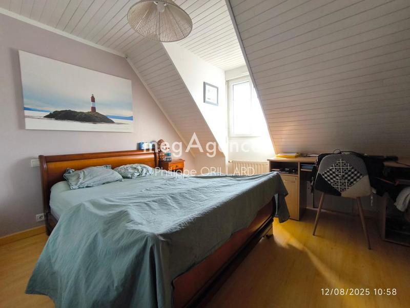 Maison - 137 m² - 8 pièces