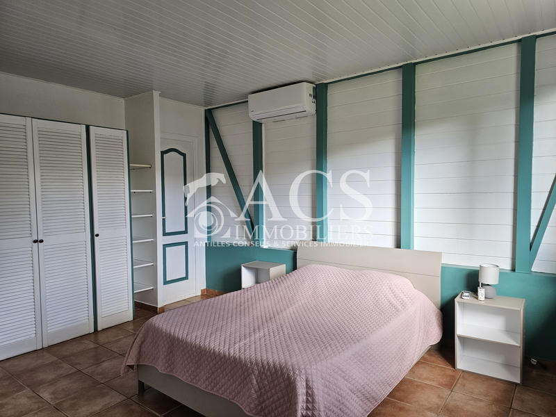 Villa - 141 m² - 5 pièces