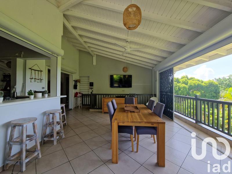 Maison - 190 m² - 7 pièces