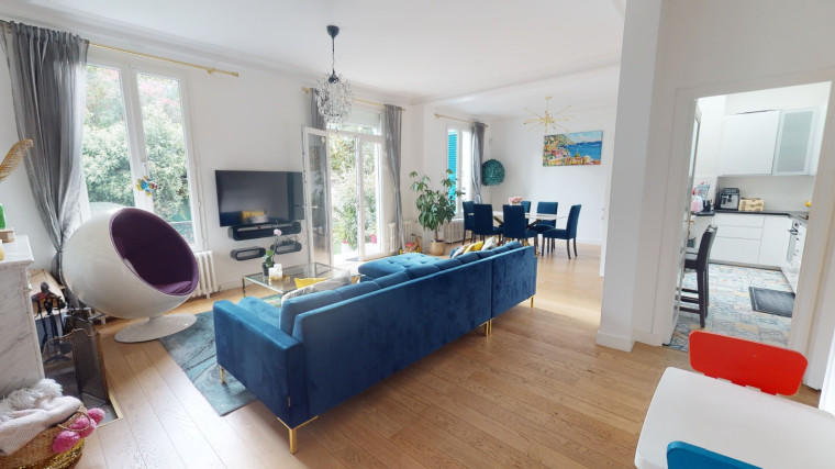 Maison - 185 m² - 7 pièces