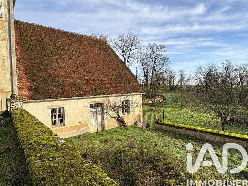 Maison - 292 m² - 9 pièces