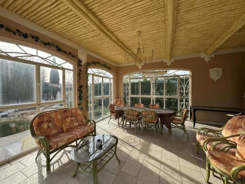 Villa - 420 m² - 11 pièces