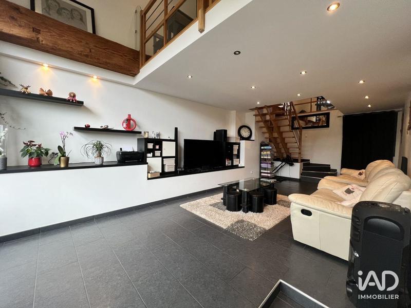 Maison - 237 m² - 6 pièces