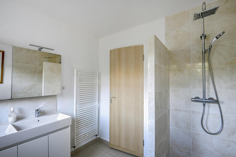 Villa - 184 m² - 7 pièces