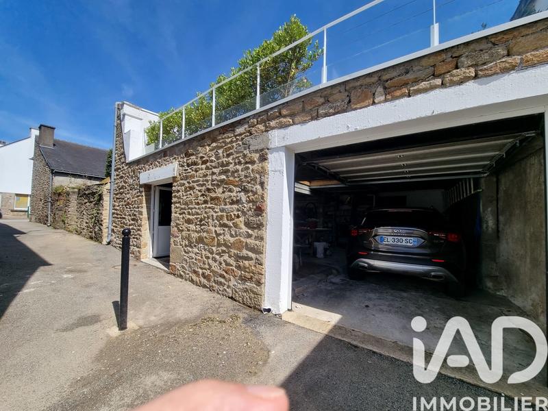 Maison - 181 m² - 5 pièces