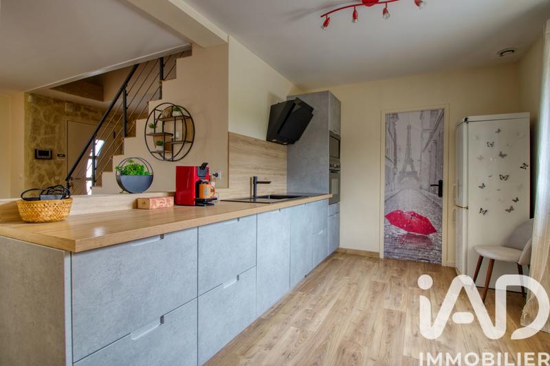 Maison - 95 m² - 5 pièces