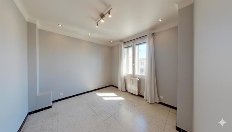 Pavillon - 78 m² - 5 pièces