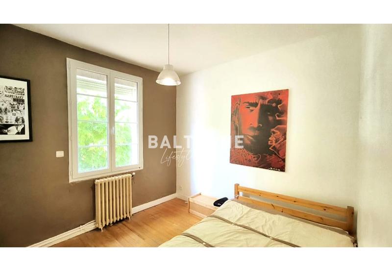 Maison - 105 m² - 4 pièces