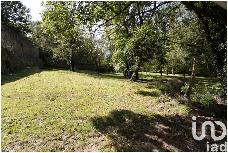 Maison - 546 m² - 13 pièces