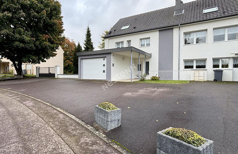 Maison - 187 m² - 8 pièces
