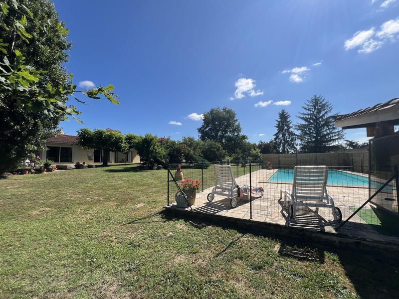 Maison - 158 m² - 6 pièces