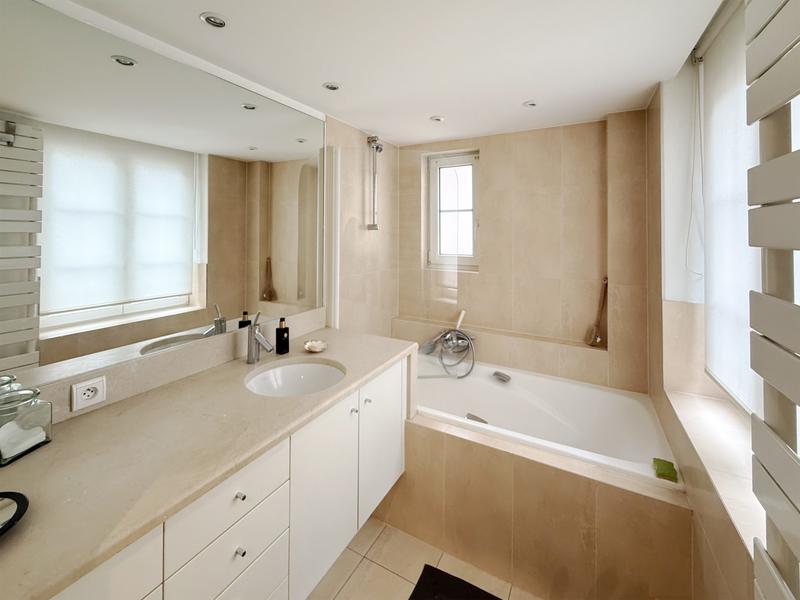 Appartement - 72 m² - 3 pièces