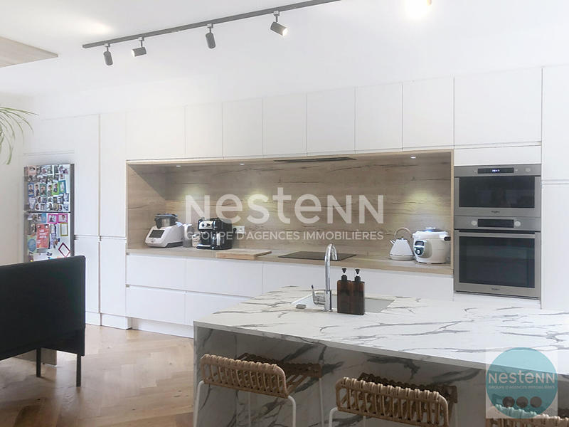 Maison - 183 m² - 5 pièces