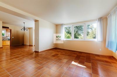 Maison - 152 m² - 8 pièces