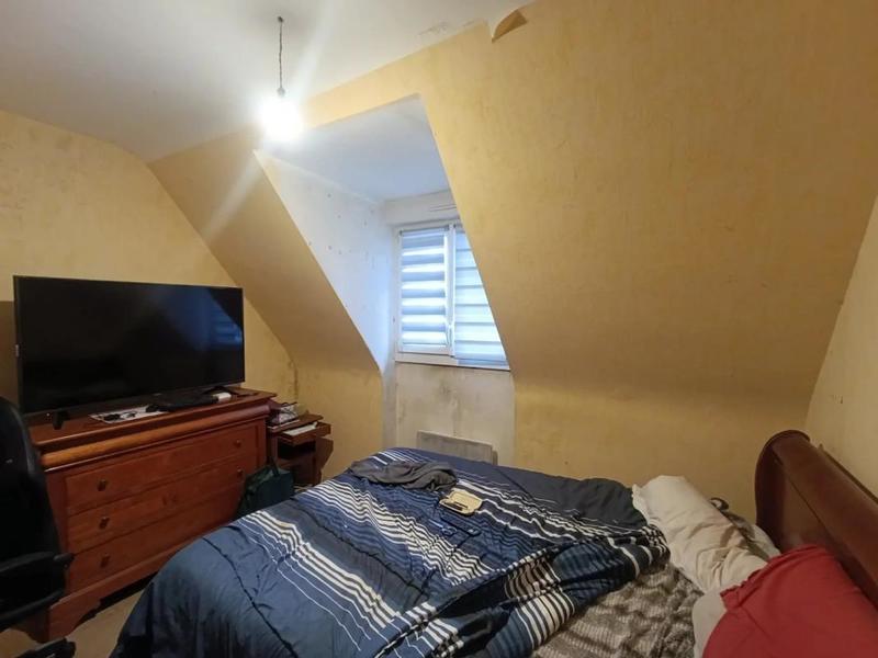 Maison - 99 m² - 5 pièces