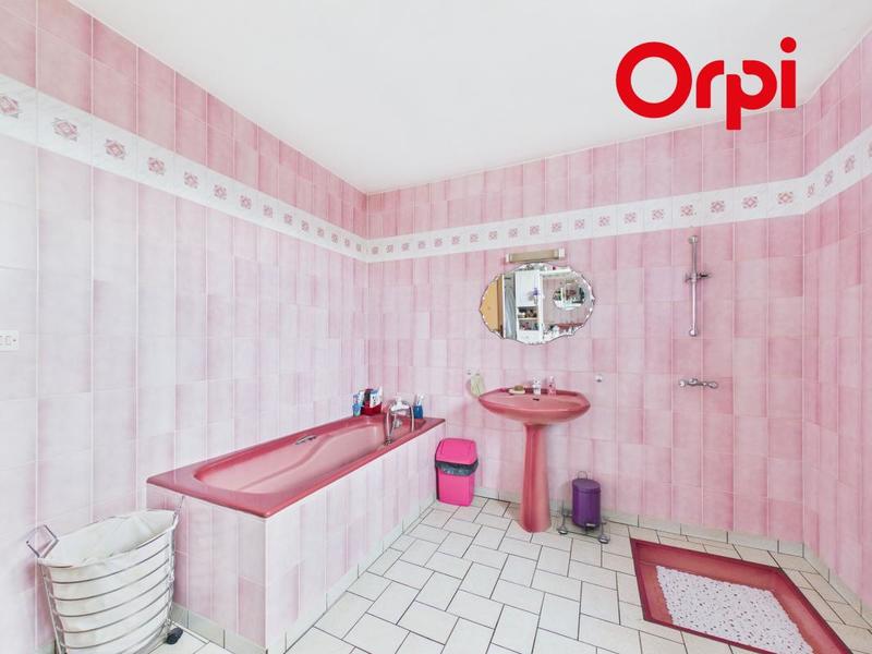 Maison - 140 m² - 4 pièces